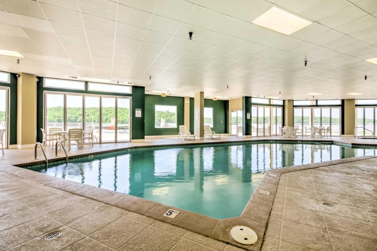 Lakefront Osage Beach Condo Balcony And Pool Access Екстериор снимка